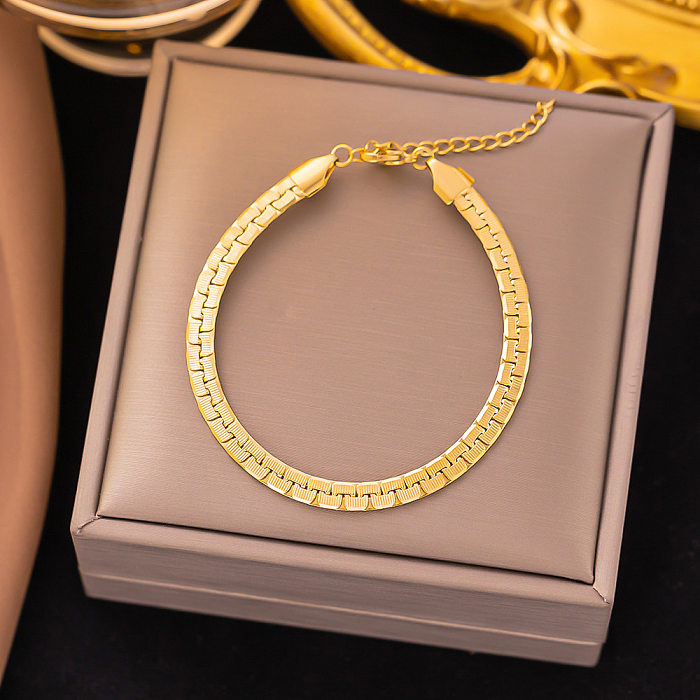Collier de bracelets plaqué or 18 carats en acier titane de couleur unie de style simple