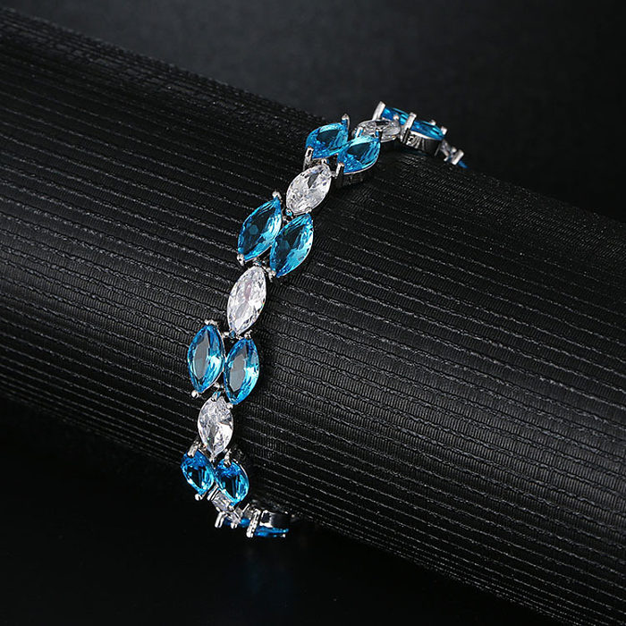 Bracelets de Zircon incrustés de placage de cuivre de feuille brillante de style simple