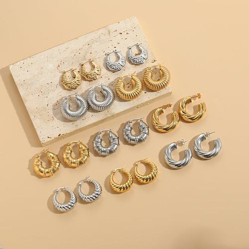 1 Paar schlichter, klassischer Stil, C-förmige, einfarbige, gedrehte Kupfer-Ohrringe mit 14-Karat-Vergoldung