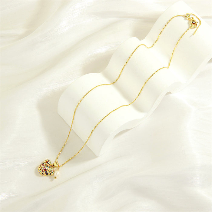 Cute Simple Style Little Bear Copper 18K Gold Plated Zircon Pendant Necklace In Bulk