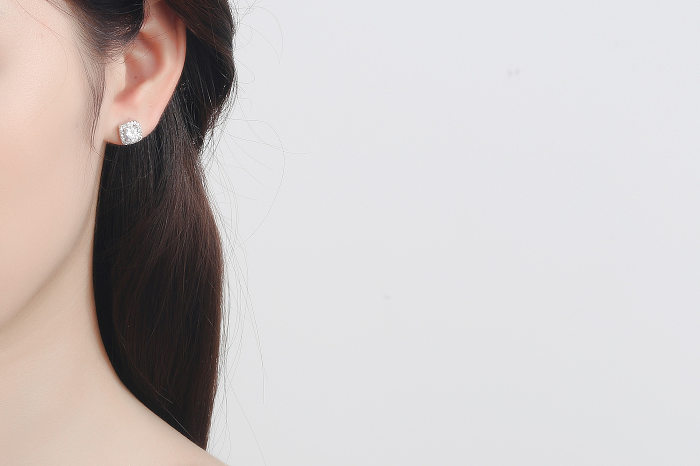 1 Pair Elegant Lady Geometric Inlay White Copper Zircon Ear Studs