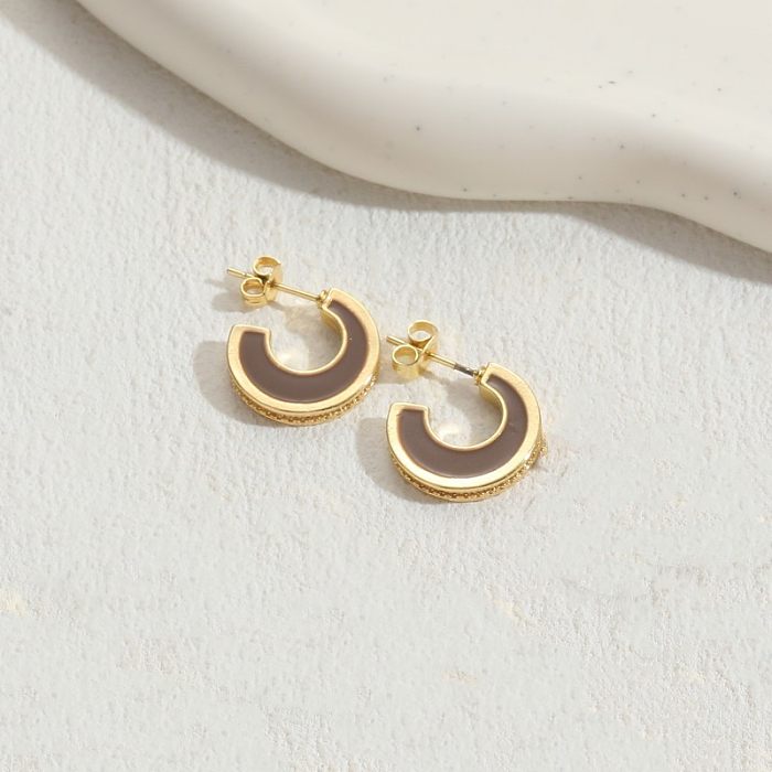 1 par de brincos de orelha banhados a ouro 14K estilo clássico streetwear geométrico esmaltado incrustado com zircônia de cobre