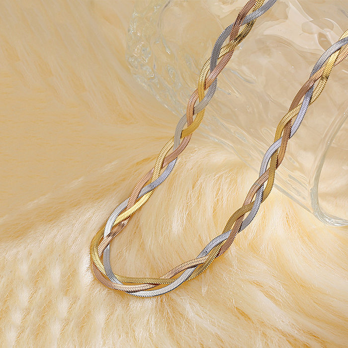Retro-Armband-Halskette im klassischen Stil mit verdrehter Titanstahlbeschichtung