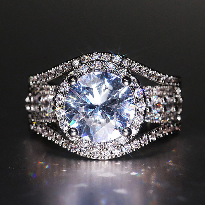 Nueva joyería exquisita anillo de mujer anillo de cobre de circón grande con incrustaciones de moda