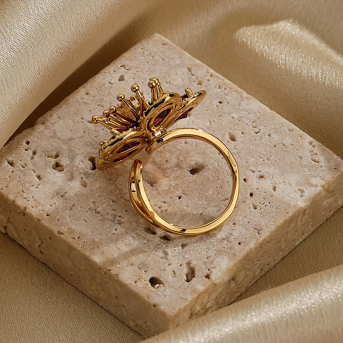 Offene Ringe im IG-Stil mit süßer Blumenverkupferung, Inlay-Zirkon, 18 Karat vergoldet