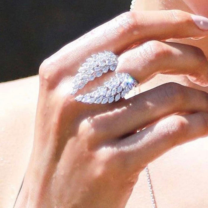 Novo feminino aberto cheio de diamantes zircão asas ajustável moda charme anel de cobre