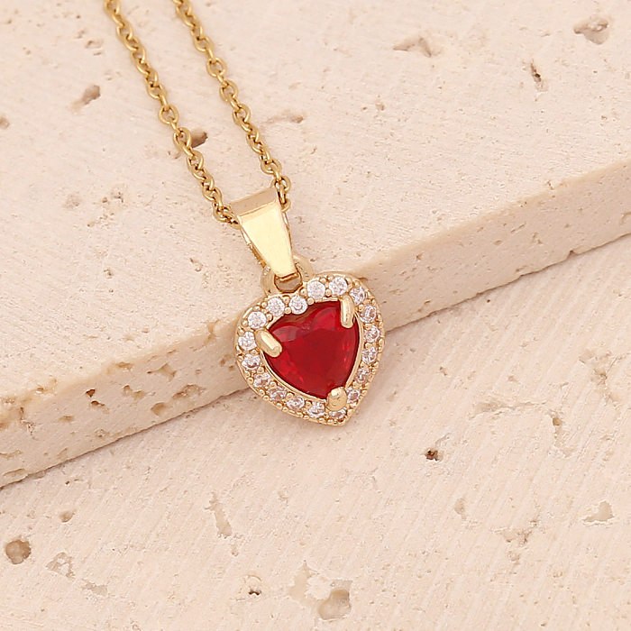 Conjunto de joyería con aretes y collar de cobre con incrustaciones de circón en forma de corazón de moda