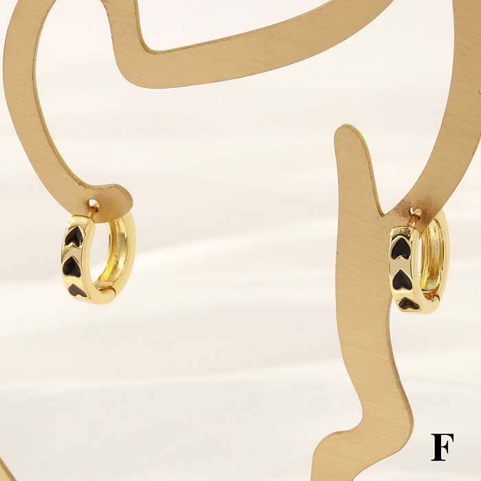 1 par de brincos de argola banhados a ouro 18K, pentagrama retrô estilo simples, formato de coração, símbolo esmaltado