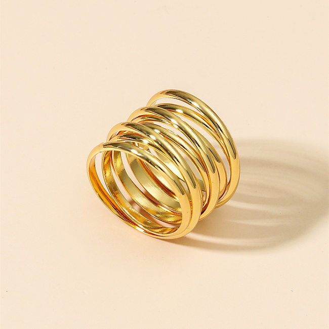 Les chaînes de couleur unie rétro Lady Cross impriment des anneaux plaqués or 18 carats en cuivre