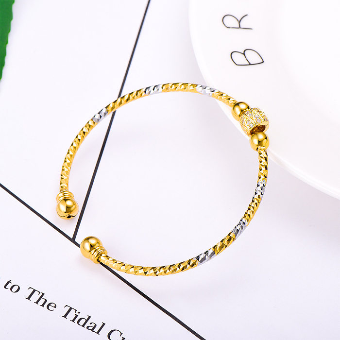 Bracelet en zircon métallique brillant en cuivre géométrique de style simple