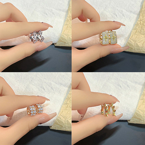 1 Pair Modern Style Simple Style Round Plating Inlay Copper Zircon White Gold Plated Gold Plated Earrings