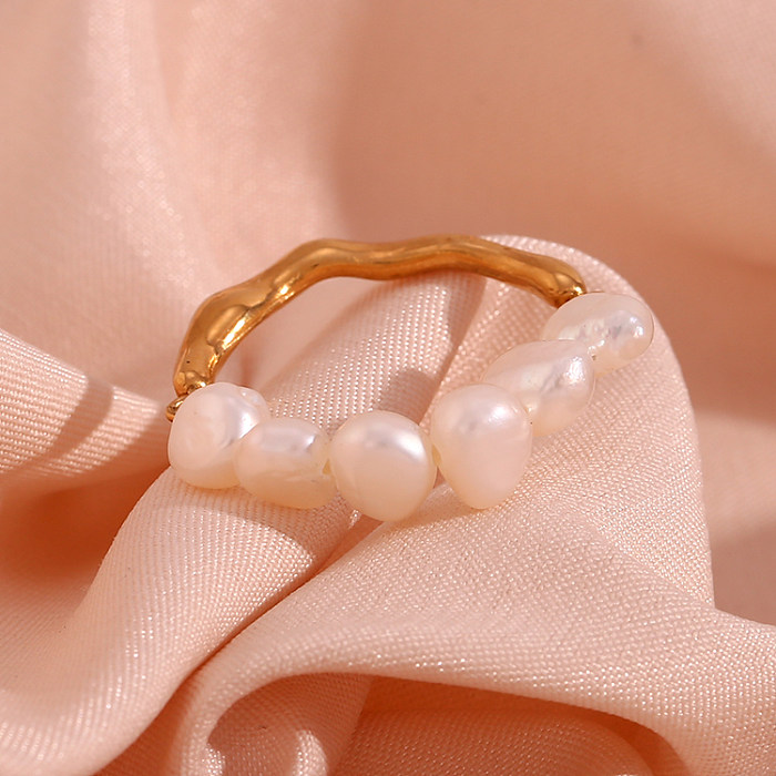 Vintage Style Classic Style Round Stainless Steel Pearl Plating 18K Gold Plated Rings