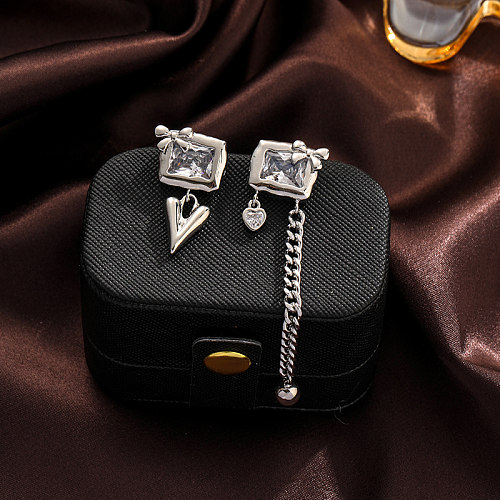 1 paire de boucles d'oreilles pendantes, Style Vintage, Style romain Simple, incrustation en forme de cœur, cuivre, Zircon plaqué argent