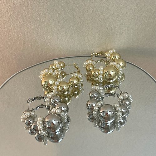 1 par de pendientes de aro chapados en oro blanco y cobre con perlas de imitación, chapados en bloques de Color geométrico, estilo Vintage elegante