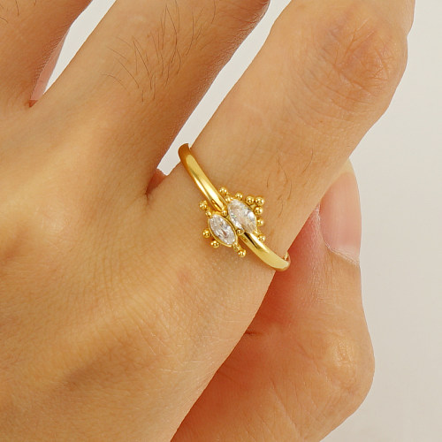 Elegante estilo simples geométrico chapeamento de aço inoxidável incrustações strass anéis abertos banhados a ouro 18K