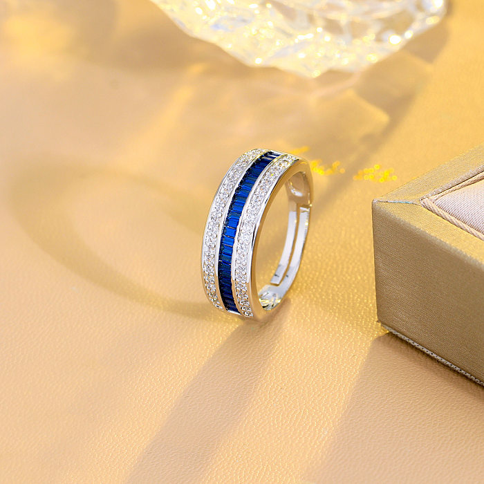 Elegante einfache geometrische Verkupferungseinlage mit künstlichen Edelsteinen, 14-karätig vergoldete, weißvergoldete, rhodinierte Ringe