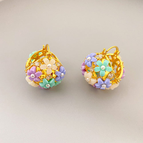 1 par de pendientes de perlas artificiales de cobre con incrustaciones de flores geométricas para mujer