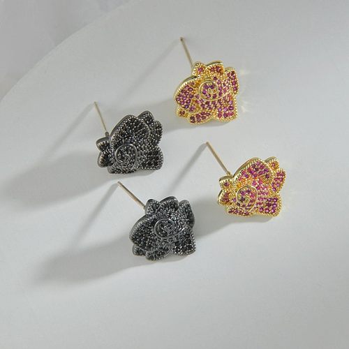 1 par de brincos de orelha de zircônia de cobre com chapeamento de flores românticas