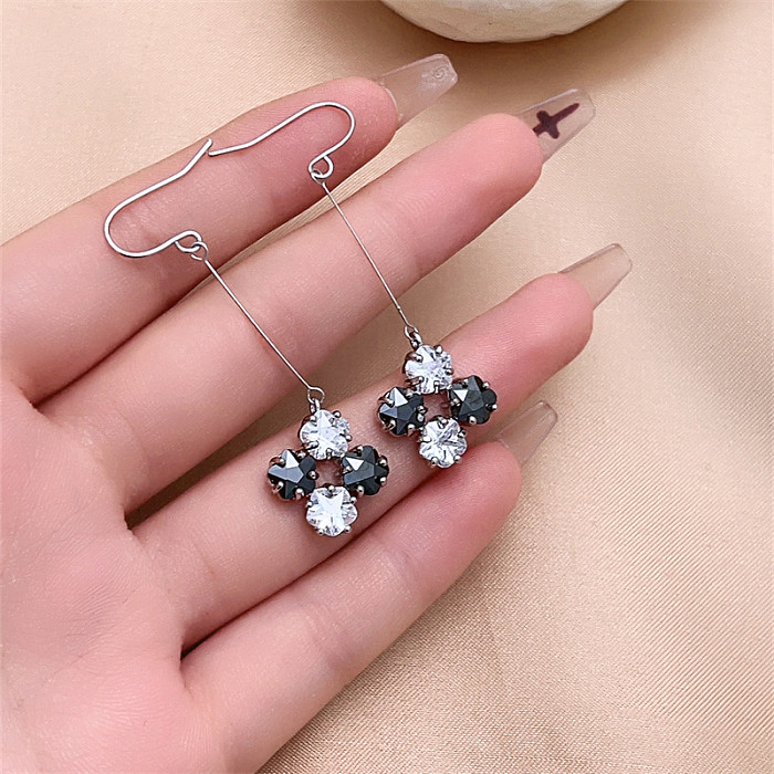 1 Pair IG Style Simple Style Flower Plating Inlay Copper Zircon White Gold Plated Drop Earrings