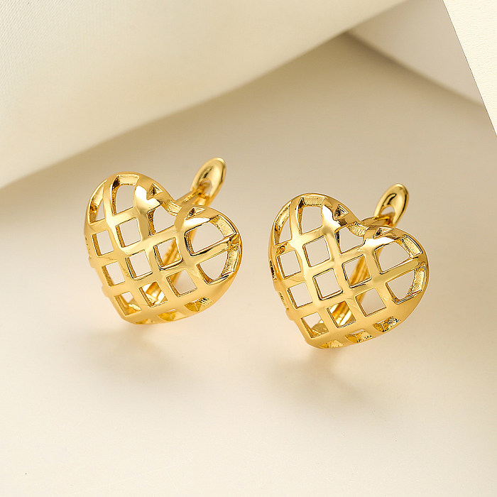 1 Pair Simple Style Commute Heart Shape Plating Hollow Out Copper 18K Gold Plated Earrings