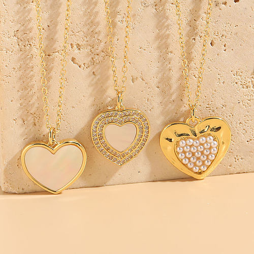 Elegante luxuoso estilo clássico formato de coração cobre 14K banhado a ouro pérola zircão pingente colar a granel