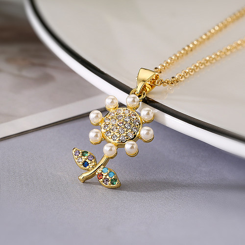 Einfache Pendel-Halskette mit Sonnenblumen-Kupferbeschichtung, Inlay, künstlichen Perlen und Diamanten, 18 Karat vergoldet