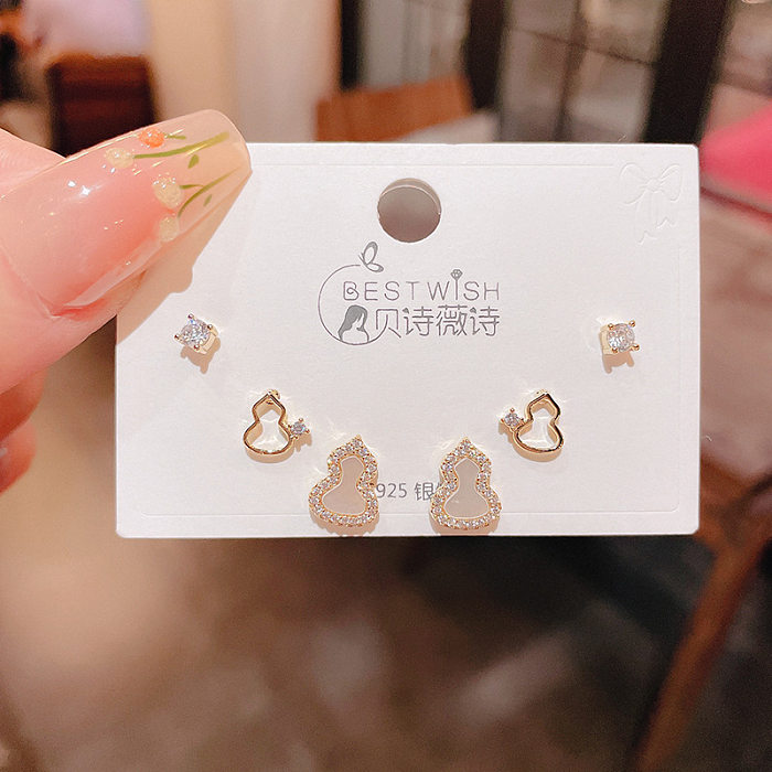 Sweet Round Butterfly Snowflake Copper Plating Inlay Zircon Ear Studs 1 Set