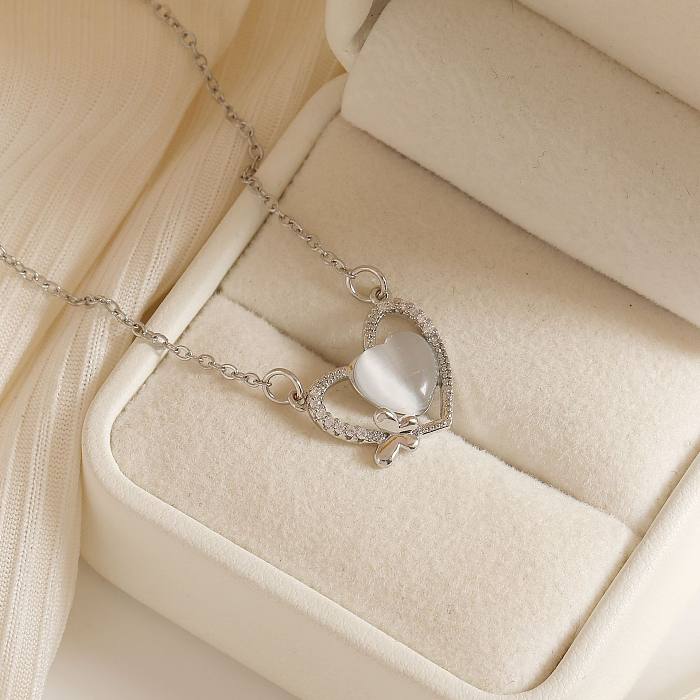 Einfache herzförmige Halskette mit Opal-Anhänger und Kupfereinlage
