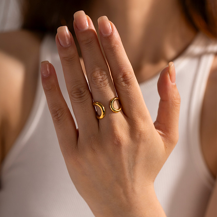 IG estilo anéis abertos banhados a ouro 18K com chapeamento de aço inoxidável assimétrico