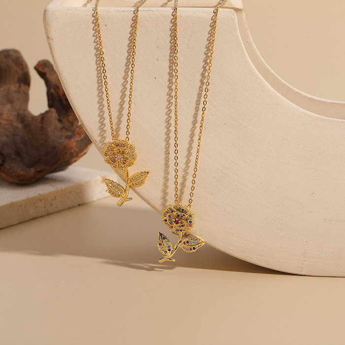 Collier pendentif plaqué or 14 carats avec incrustation de cuivre et de fleur de style INS