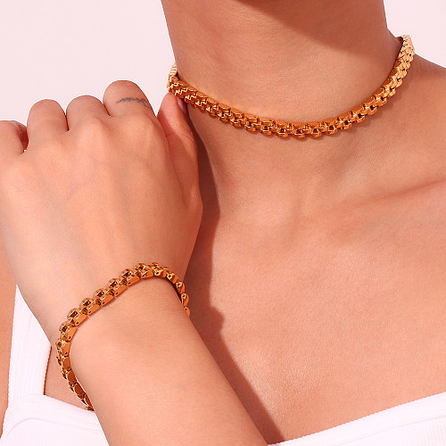 Collar de pulseras chapado en oro de 18 quilates con revestimiento de acero inoxidable geométrico de estilo clásico de estilo simple