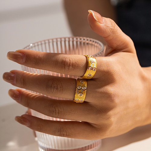 IG Style Stripe Chapeamento de Aço Inoxidável Inlay Zircon 18K Banhado a Ouro Anéis de Banda Larga Anéis Abertos