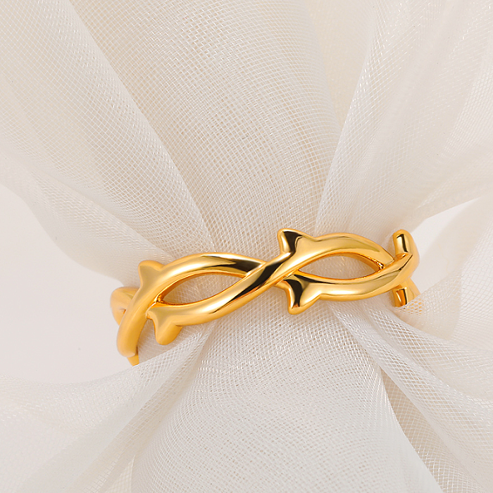 Großhandel Pastoral Simple Style Solid Color Edelstahl Criss Cross 18K vergoldete Ringe
