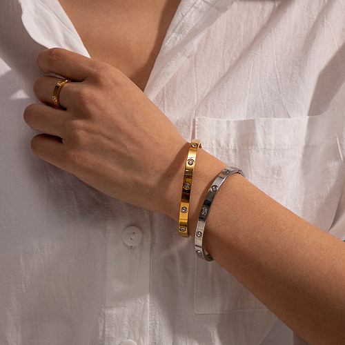 Bracelet plaqué or 18 carats avec diamant artificiel rond et incrustation de placage en acier inoxydable de style IG