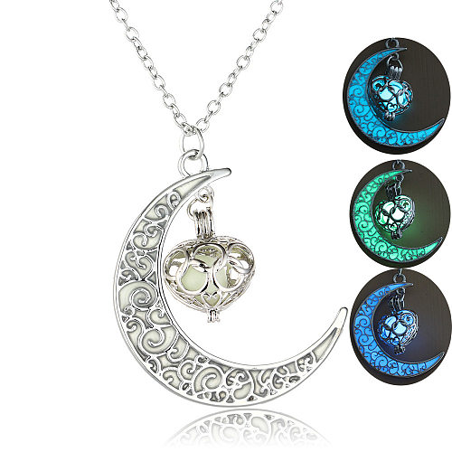 Mode offre spéciale lune représente mon coeur collier lumineux pendentif coeur bijoux en gros