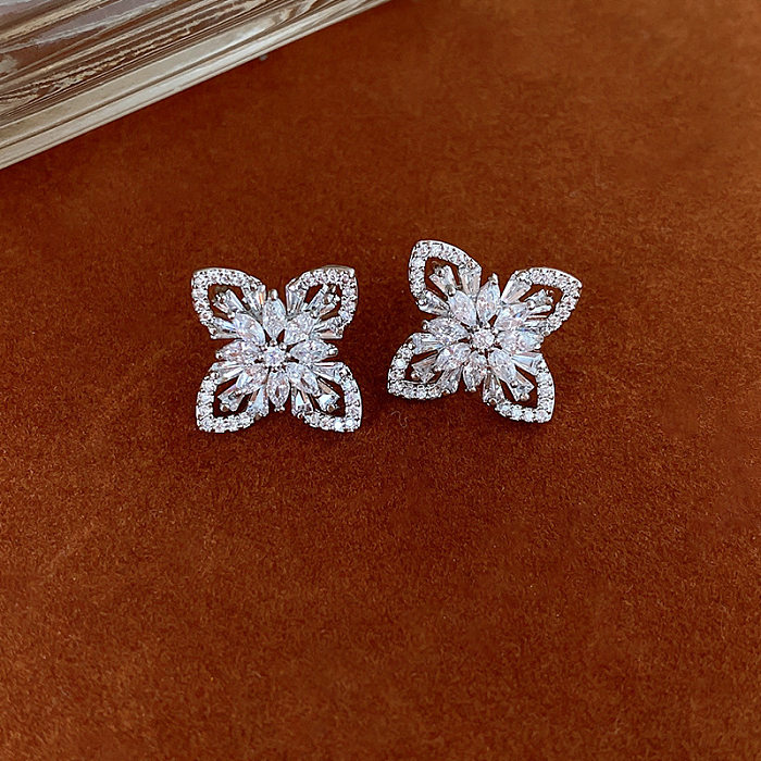 1 Pair Simple Style Heart Shape Flower Plating Inlay Copper Zircon Ear Studs