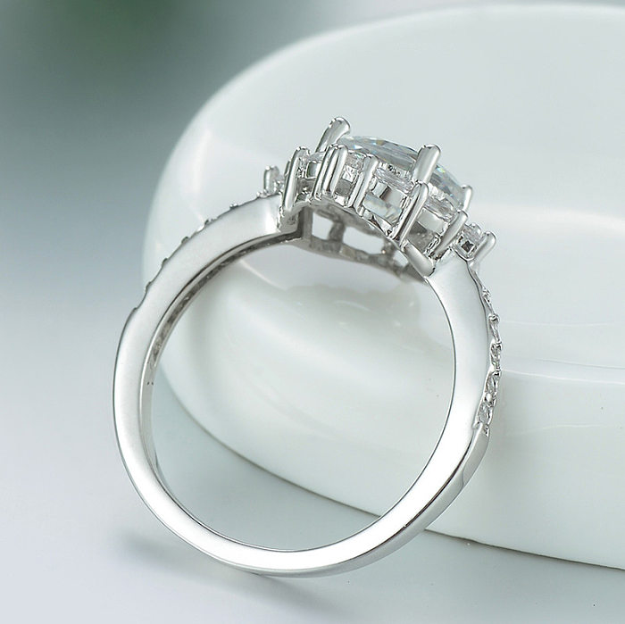Glam Round Brass Inlay Artificial Gemstones Rings