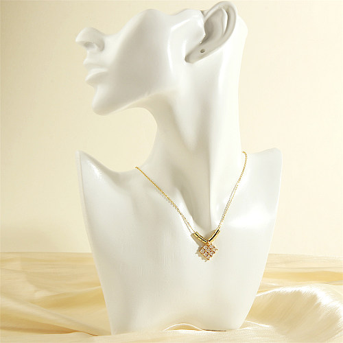 Collier pendentif plaqué or 18 carats avec incrustation de cuivre en forme de cœur brillant
