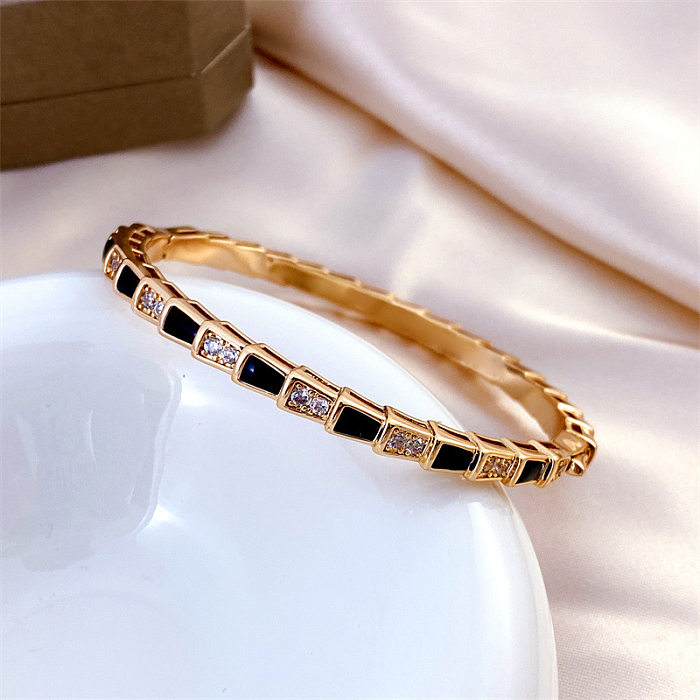 Bracelet fritillaire avec incrustation de cuivre de couleur unie pour dame