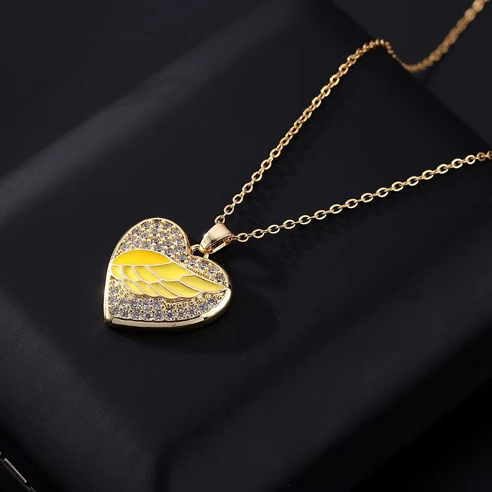 Collier pendentif en pierres précieuses artificielles, Style classique, en forme de cœur, avec incrustation de cuivre