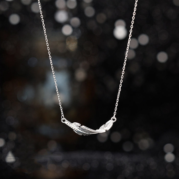 Feather Necklace Simple Pendant Fine Flash Diamond Clavicle Chain