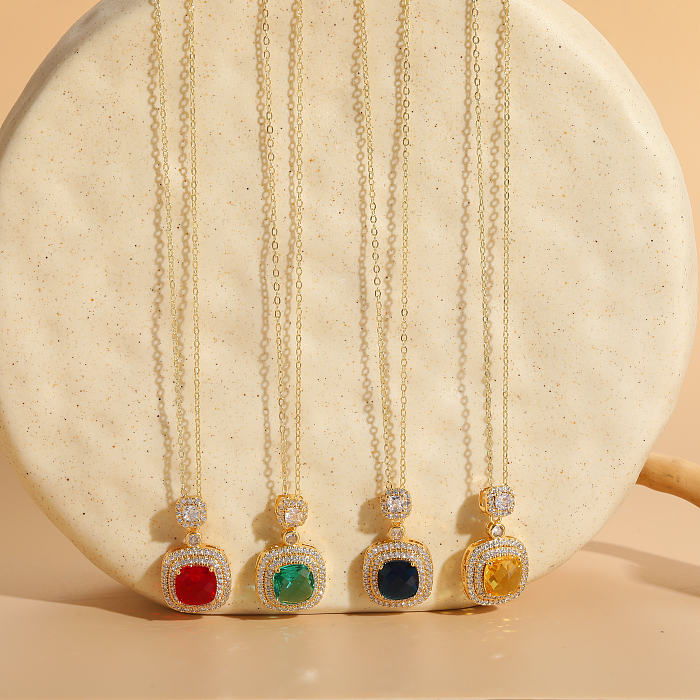 Süße quadratische Halskette mit 14-karätigem vergoldetem Zirkon-Inlay und Zirkon-Anhänger