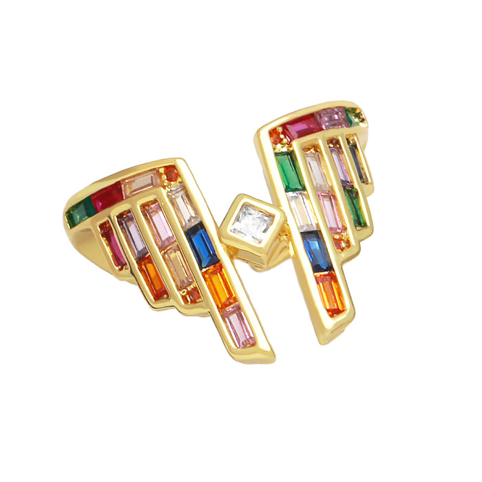 Künstlerischer, glänzender, geometrischer offener Ring aus Kupfer mit 18 Karat vergoldetem Zirkon in großen Mengen