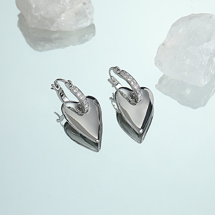 Simple Style Heart Shape Copper Plating Inlay Rhinestones Drop Earrings 1 Pair