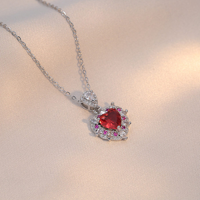 Conjunto de joyería de collar y pendientes de mujer de circonio con incrustaciones de acero titanio en forma de corazón lujoso