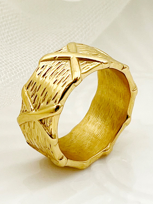Anéis banhados a ouro de aço inoxidável retrô de cor sólida a granel