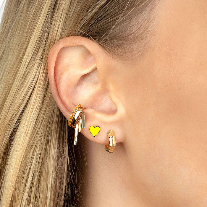 Mehrfarbige herzförmige Ohrringe aus Epoxidharz, einfache, kompakte Wild-Ohrringe