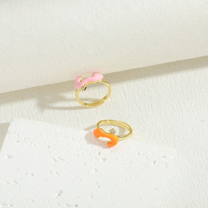 Anéis abertos banhados a ouro assimétricos de cobre 14K de cobre elegante e luxuoso em bloco de cores