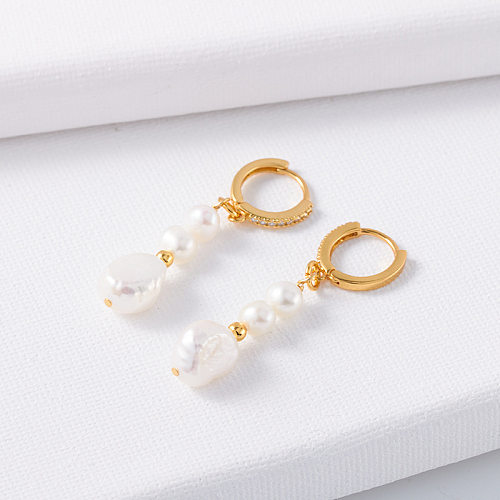 1 Paar modische, runde, künstliche Perlen-Patchwork-Ohrringe aus Messing