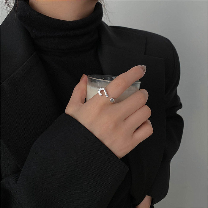 Offener Ring aus Kupfer mit Streetwear-Symbol